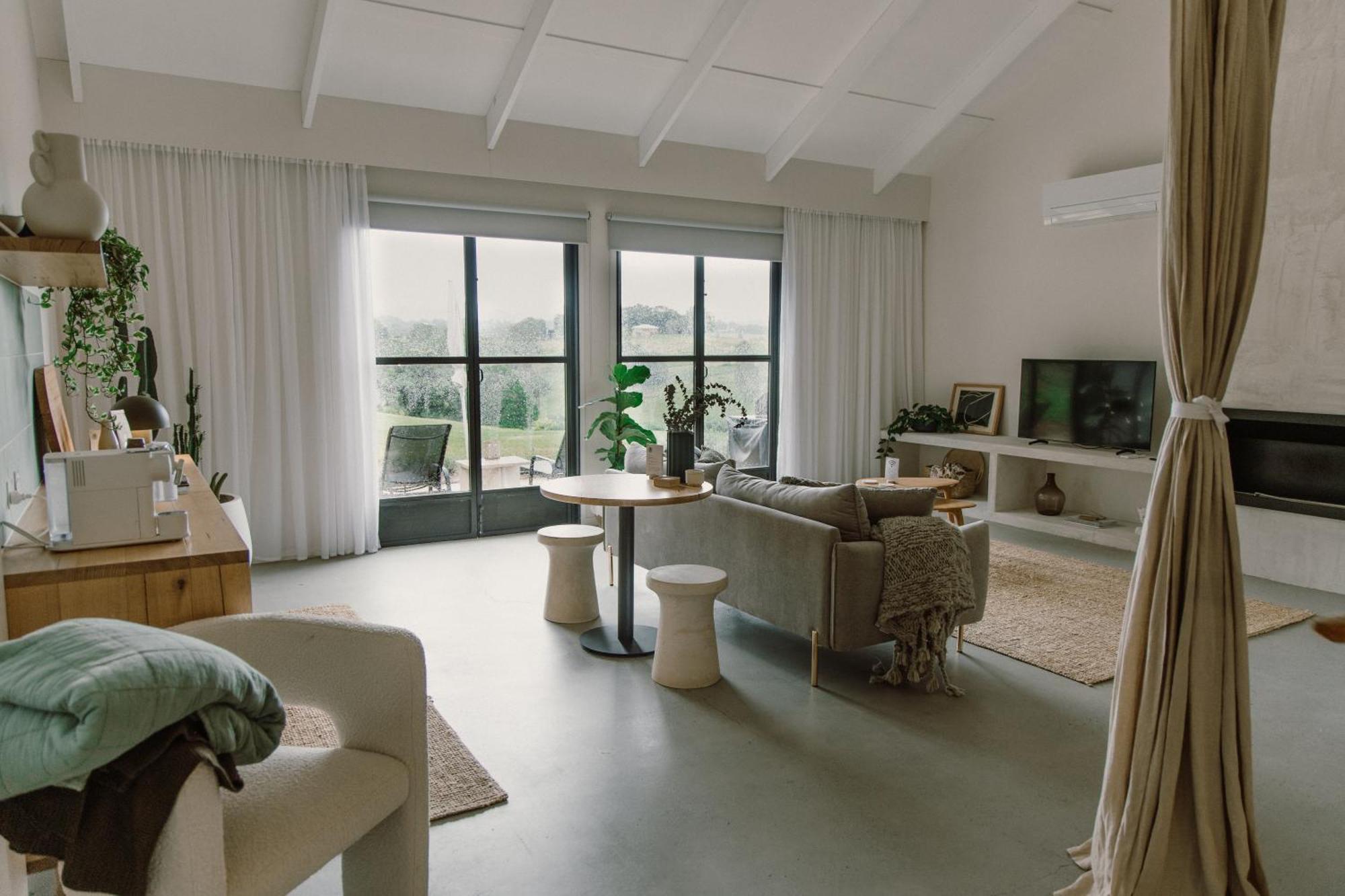 Ten Acres Beechmont Buitenkant foto